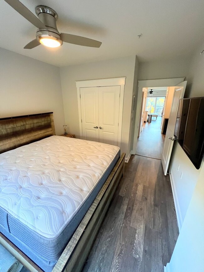 Building Photo - 1 Bedroom Apartment in Lynchburg