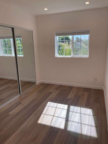 Building Photo - 4177 Naomi Ave