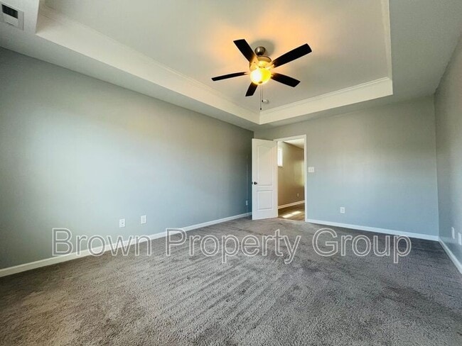 Building Photo - 2165 Stonewash Dr