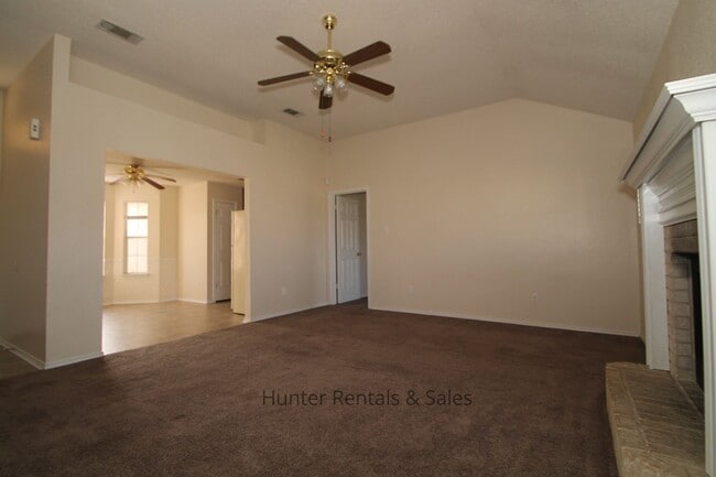 Building Photo - Southwest Killeen!