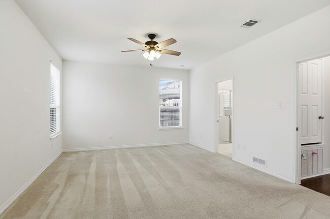 Building Photo - 7907 Expectation Dr