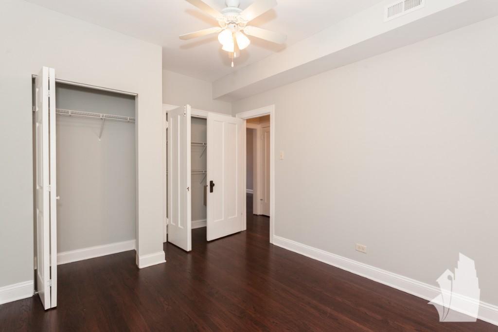 Building Photo - 4810 N Paulina St