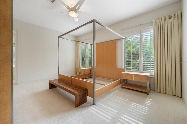 Building Photo - 9701 Lake Isleworth Ct
