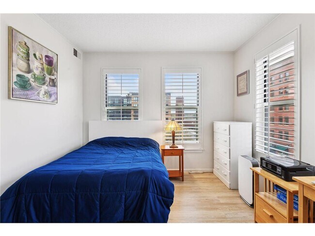 Building Photo - 675 N 1st St