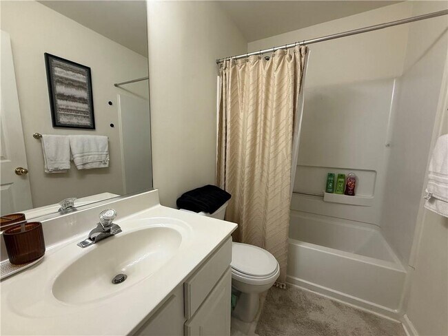 Building Photo - 1487 Cove Creek Cir