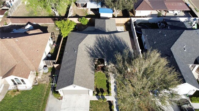 Building Photo - 17 N 34th St