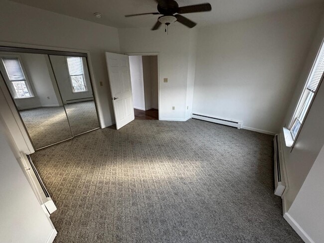 Building Photo - 337 E 2nd St