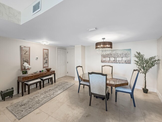 Building Photo - 3000 N Ocean Dr