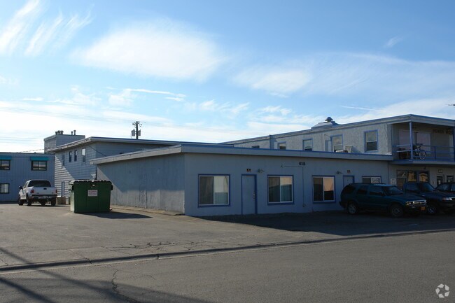 Primary Photo - 618 E 14th Ave