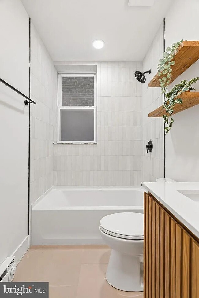 Building Photo - 1502 S 52nd St