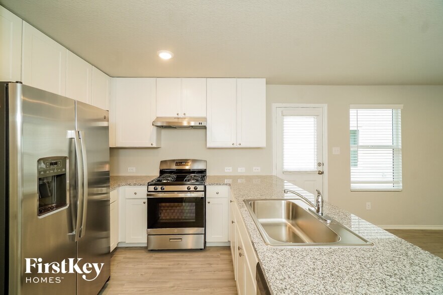 Building Photo - 3314 Carducci Dr