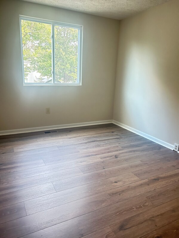 Building Photo - 6781 Brace Ct