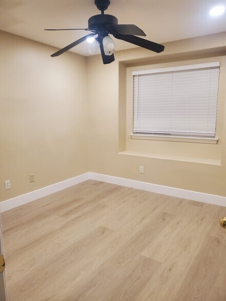 Building Photo - 32654 Via Perales