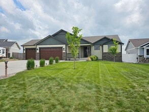 Building Photo - 6953 Hitching Post Ln