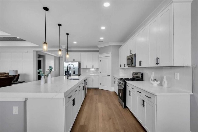 Building Photo - 15159 Sea Salt Wy