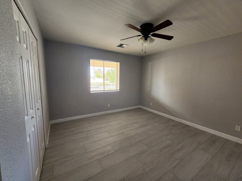 Building Photo - 143 S Doran