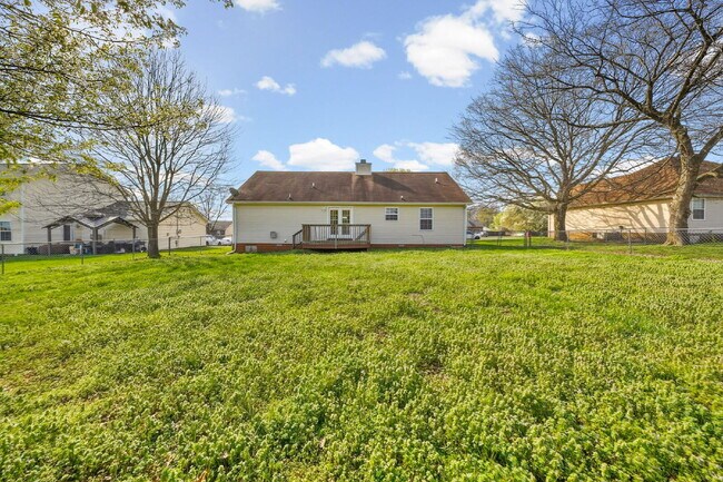 Building Photo - Charming 3-Bedroom Home with 2 Full Baths Ranch, Fenced in backyard with Storage Shed - Your Perf...