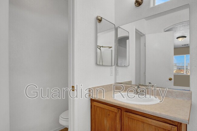 Building Photo - 5258 Paradise Skies Ave