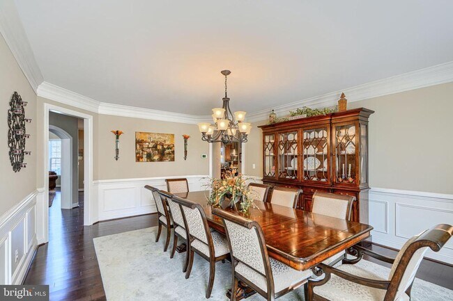 Building Photo - 1319 Martin Meadows Dr