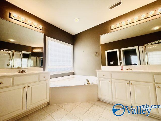 Building Photo - 105 Gramercy Cir