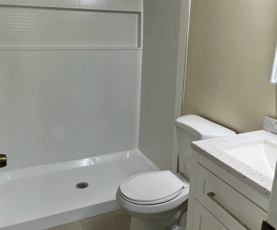 Building Photo - 2182 Bees Ferry Rd