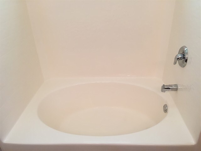 Building Photo - 516 Amsonia Cir