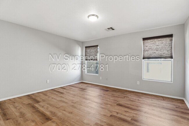 Building Photo - NW North Las Vegas!! Single Story!! No Carpet!! Low Maintenance Desert landscape front and back!!