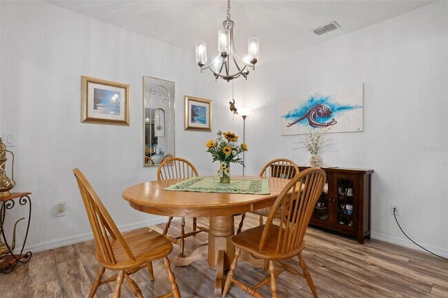 Building Photo - 25901 Aysen Dr