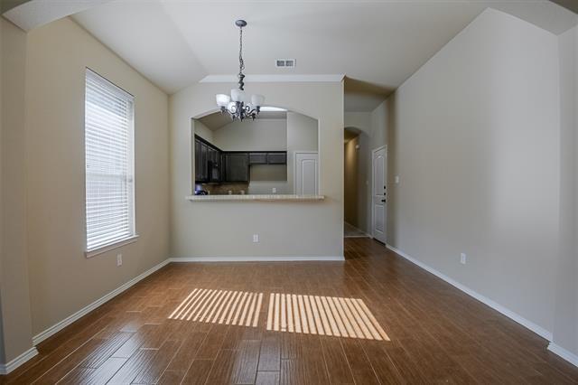 Building Photo - 2307 Wood River Pkwy