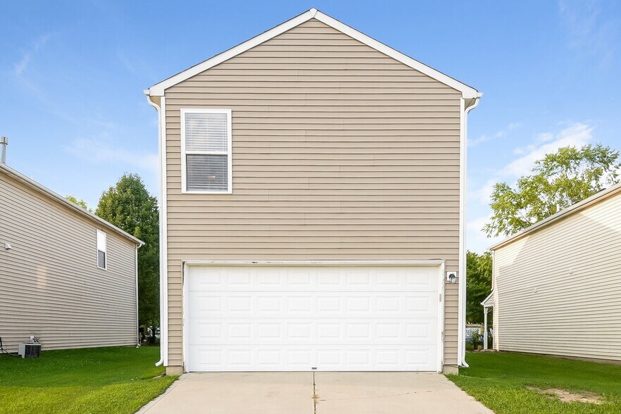 Building Photo - 941 Ravine Dr