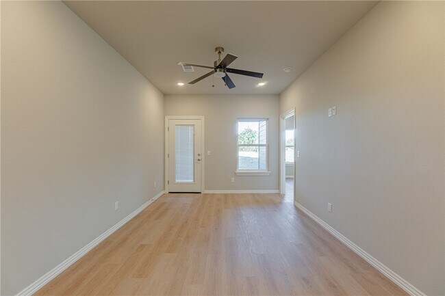 Building Photo - 1603 SW Casuarina Dr