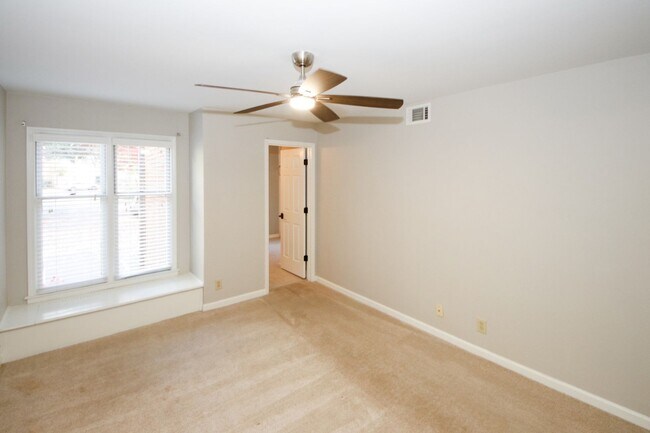 Building Photo - Secluded Community Near The Perimeter Mall