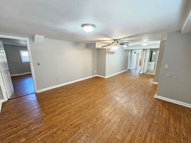 Building Photo - 777 Old Embreeville Rd