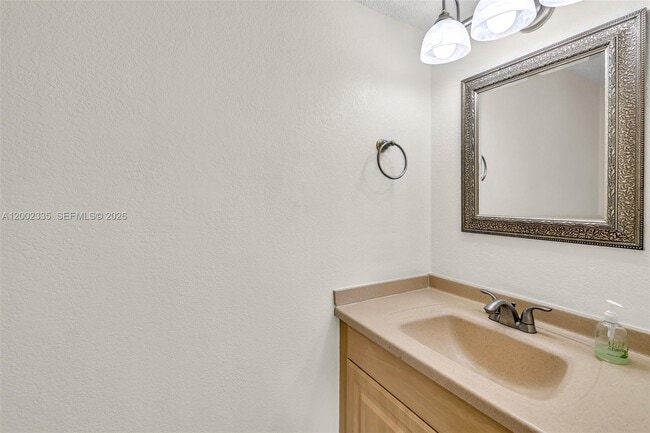 Building Photo - 11163 Chandler Dr