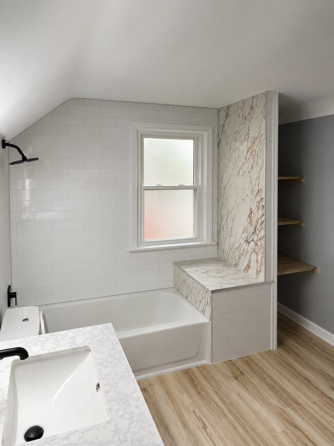Building Photo - Spacious 3-Bedroom South Euclid Home with Attached Garage