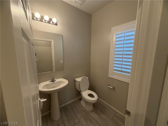 Building Photo - 9163 Laughing Owl Ave