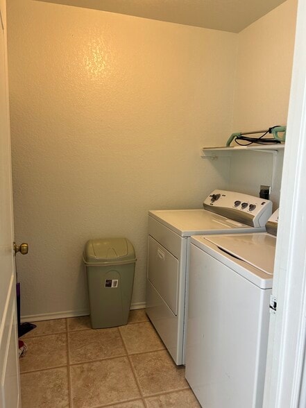 Building Photo - 867 Spyglass Dr