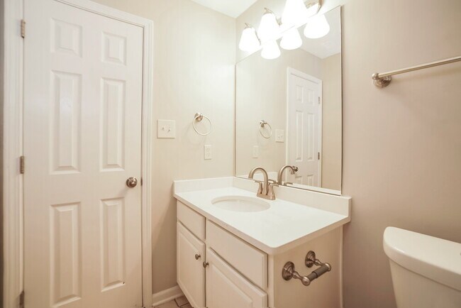 Building Photo - 4882 Graham Lake Dr