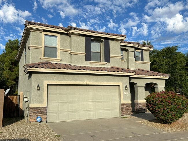 Building Photo - 9598 N 82nd Ln