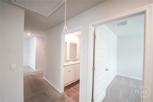Building Photo - 459 Coconut Dr