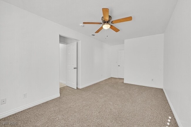 Building Photo - 9123 Fawn Grove Dr