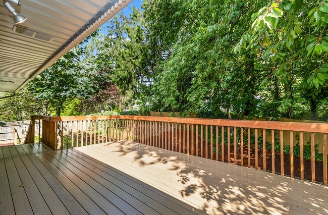 Building Photo - Snohomish Split level for Rent!