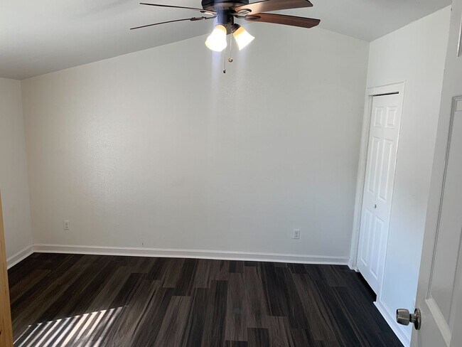 Building Photo - *COMING SOON* Spectacular 3 bedroom HOME