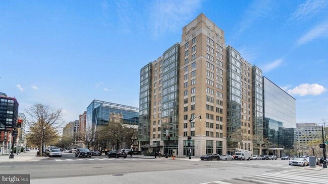 Primary Photo - 1150 K St NW