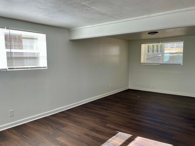 Building Photo - Updated 4 Bedroom Home with NO Carpet!