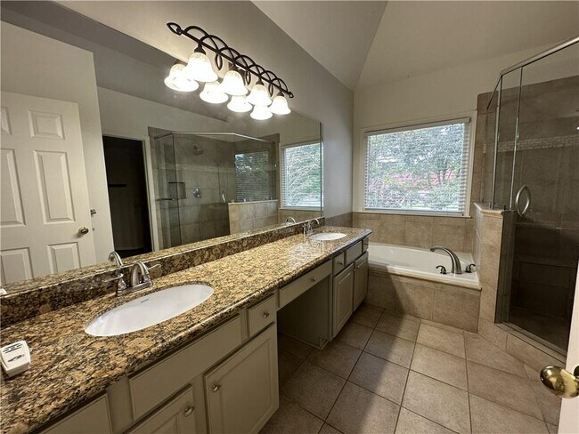 Building Photo - 11450 Findley Chase Ct