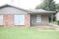 Building Photo - 3385 Barbwood Dr