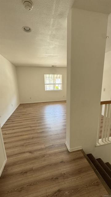 Building Photo - 973 Yosemite Dr
