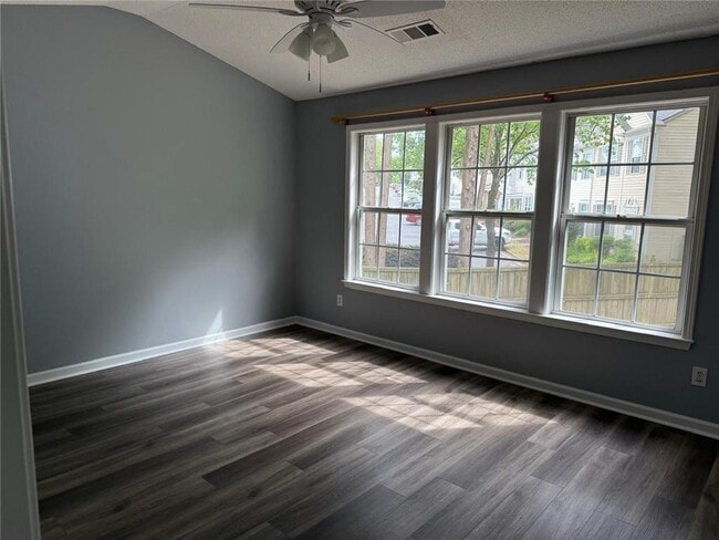 Building Photo - 340 Wittenridge Ct