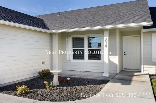 Building Photo - 814 S Wilder St